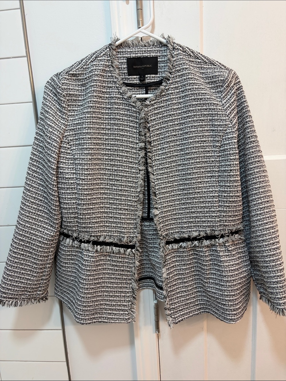 Banana Republic Black and White Tweed Collarless Jacket - Size S